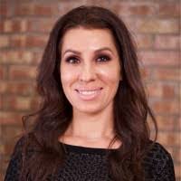 Leila Morton's Instagram, Twitter & Facebook