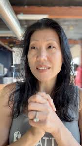 Dance: High Class (We High Class!) Level: Intermediate Counts 32