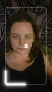 Amanda Burford's Instagram, Twitter & Facebook