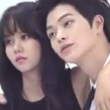 Foto yook sungjae bareng kim sohyun : M E L O D Y On Twitter Congratulations Yook Sungjae Kim Sohyun For Winning The Best Couple At Sbs Drama Awards Https T Co Ilagbpaeoj