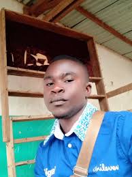 Unconfirmed news reaching me this morning says Min Jamama M. Workar one of  Nimba County popular artists is dead. 💔😭