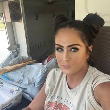 What are recommendations for privacy fence installation in Lewisburg?