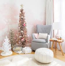 If you are looking for modern christmas trees ideas, here are 30 modern christmas trees to get inspired from this holiday season. 28 Small Christmas Tree Ideas Mini Holiday Trees To Decorate