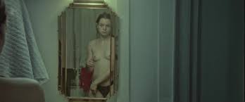 Esme Creed-Miles nude in Jamie (2020) - Celebs Roulette Tube