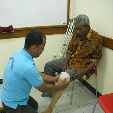 Biasanya kaki palsu yang dah ada template is for tapak kaki sepanjang 12cm. Bantuan Kaki Dan Tangan Palsu Untuk Penyandang Disabilitas Di Jawa Tengah