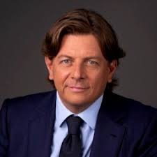 Hélène Henry-Prince: I could not be happier to share this great industry  accolade you receive and express