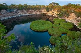 Cenote El Zacaton The Deepest Cenote At 1 099 Ft Autre Monde Le Monde Portes
