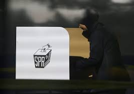 I actually went to a post office and registered as a voter a year ago. Malaysians Abroad Can Register To Vote By Post For Ge14 Subject To Ec S Conditions