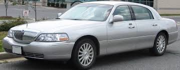 This list of car models made by lincoln can be sorted by any column, just like any other ranker list. Lincoln Town Car Infos Preise Alternativen Autoscout24