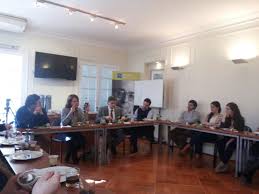 Patricia Matte visita la fundación y analiza la Reforma Educacional