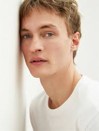 I LOVE MODEL MANAGEMENT