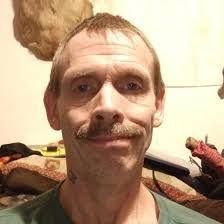 Travis Weatherly's Instagram, Twitter & Facebook