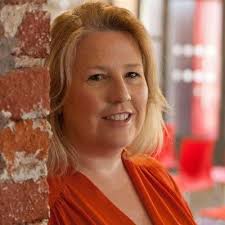 Christina Chase (@cchase)