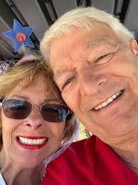 The Ovitz family, a Jewish family of traveling musicians and actors who  were known as the "Lilliput Troupe". The family consisted of seven siblings  with dwarfism and their average-sized parents and other