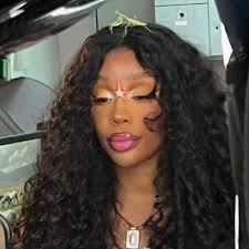 tay 🐘 @taylorswallowss