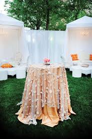10 Things To Know About Renting Linen For Your Wedding Wedding Table Linens Wedding Linens Wedding Table