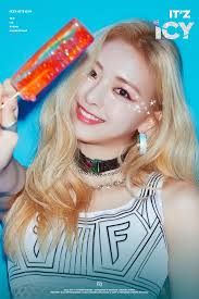 Yuna Itzy S Gears Up For Comeback With Visual Film Teaser Soompi Amx Itzy Kpop Girls Kpop Girl Groups