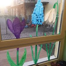 Fensterdeko Fruhlingsblumen 01 Paper Art Diy Spring Flowers Tissue Paper Art
