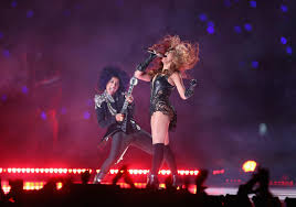 Beyonce steals the show with super bowl 50 halftime performance — full video. Super Bowl Halftime Show 2016 Everyone Who S Performing From Beyonce To Coldplay The Independent The Independent