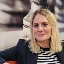 Bravo Vincent Poupard pour cette belle prochaine étape, une nouvelle page à  écrire sur l Ibis Lille Centre Gares ... YANN MIRABEAU Delphine WATTELLIER  Jessica Bruneau Guillaume Nolette Delphine…