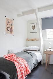 Teenage Girls Room Inspiration Madchenzimmer Jugendzimmer White And Gray Weiss Und Grau Teenage Girls Room In 2019 Neutrale Kinderzimmer Rustikales Schlafzimmerdesign Und Kleiner Raum Schlafzimmer
