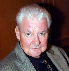 MIKE QUILL VILLA ROMA