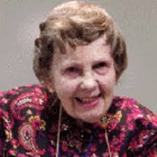 Sarah Estep's Instagram, Twitter & Facebook