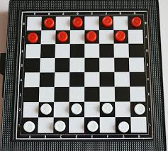 El mahjong, tradicional juego de mesa chino, es practicado por millones de personas en el gigante asiático y particularmente de gran aceptación entre las per. 7 En 1 Tablero Magnetico Juego Chino Damas Jugando Tarjeta Nueve Hombres De Morris Domino Las Damas Ajedrez Ludo Buy Juego De Ajedrez Magnetico 7 En 1 Damas Chinas Domino Product On Alibaba Com