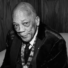 Denis Langlois's Instagram, Twitter & Facebook