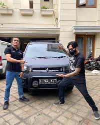 Indonesia joined jul 8, 2012. Jadi Langganan Artis Begini Cerita Bobby Awal Membangun Bisnis