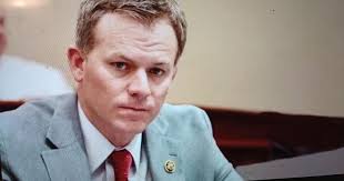 Moore hopes for the House to maintain and the Senate majority to go  Republican in the election