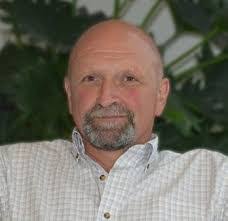 Stephen Borland's Instagram, Twitter & Facebook