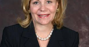 Perryman seeks re-election as judge