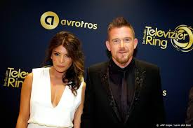 John carel de mol born 12 january 1979 in laren known as johnny de mol is a dutch actor and presenter he is the son of john de mol and willeke alberti a. Advocaat Johnny De Mol Aangifte Van Mishandeling Is Absurd Wel Nl