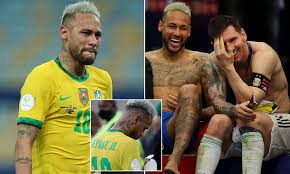O brasil foi muito bem marcado na primeira etapa e não conseguiu criar, fazendo com que martínez atuasse tranquilo. 5l8dswrsejieum