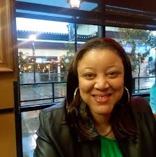 Sneaky Links Show with Host Chloe