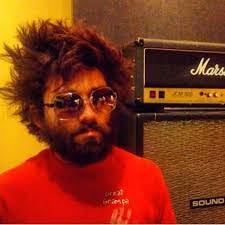 Derek Luttrell's Instagram, Twitter & Facebook