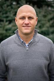 Paul Rieke's Instagram, Twitter & Facebook