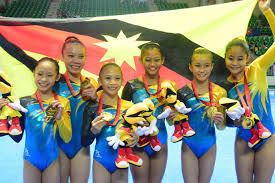 Memandangkan semua orang tanya eli kenapa kan? Artistic Gymnasts Raise State Flag With Team Title