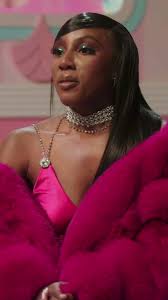 i asked patti harrison and bowen yang to play pictionary. #ziwe #patti...