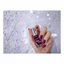 休日ネイル rmk ボルドー あずき色 ぶどう色 こーゆーカラー大好き rmkは乾き遅いのが その点chanelは優秀 nail fashion beauty favorite chanelclassic c nail colors nails color