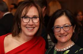 CONTENTS 43rd ANNUAL AWARDS DINNER A SUCCESS