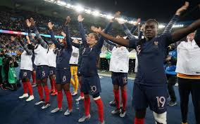 Cette victoire a au moins permis au peuple français d'être à l'unisson pour un temps. Coupe Du Monde Marseille Rennes Lyon La France Se Pique Aux Bleues Le Parisien