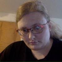 Elsa Petersen's Instagram, Twitter & Facebook