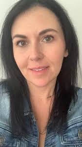 Please join the family as they respectfully commemorate the life of  Danielle Croft