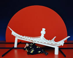 Photographer Leslie Zhang Is Rejecting European Ideals In Fashion Photography Japanese Photography Japanese Icon Photographer