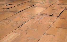 Verursachen sie beispielsweise einen wasserschaden in der wohnung unter ihnen, weil ihre waschmaschine ausgelaufen ist, übernimmt die zahlung der kosten ihre private haftpflichtversicherung. Wasserschaden Notfall Trocknungstechnik Berlin