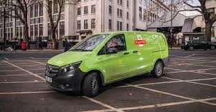 207 730 tykkäystä · 1 073 puhuu tästä. Royal Mail Expands Its Electric Delivery Fleet Postal Hub Podcast