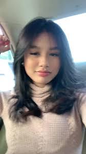 just turned 18 bruh 🧍🏼