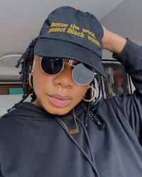 Kelly Augustine (KellyAugustineB)